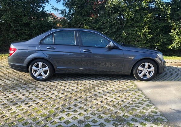 Mercedes-Benz Klasa C cena 25890 przebieg: 195000, rok produkcji 2007 z Poddębice małe 232